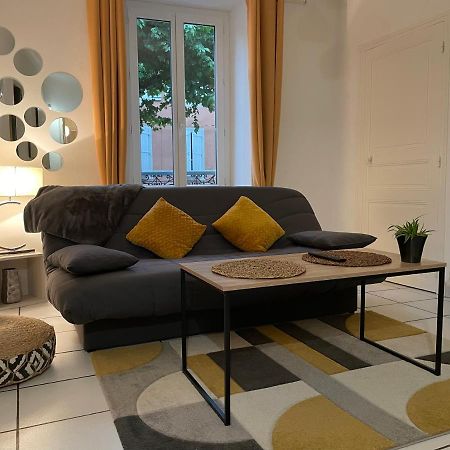 T2 Plein Centre Au 1Er Etage Avec Parking Prive Apartment มีโญ ภายนอก รูปภาพ