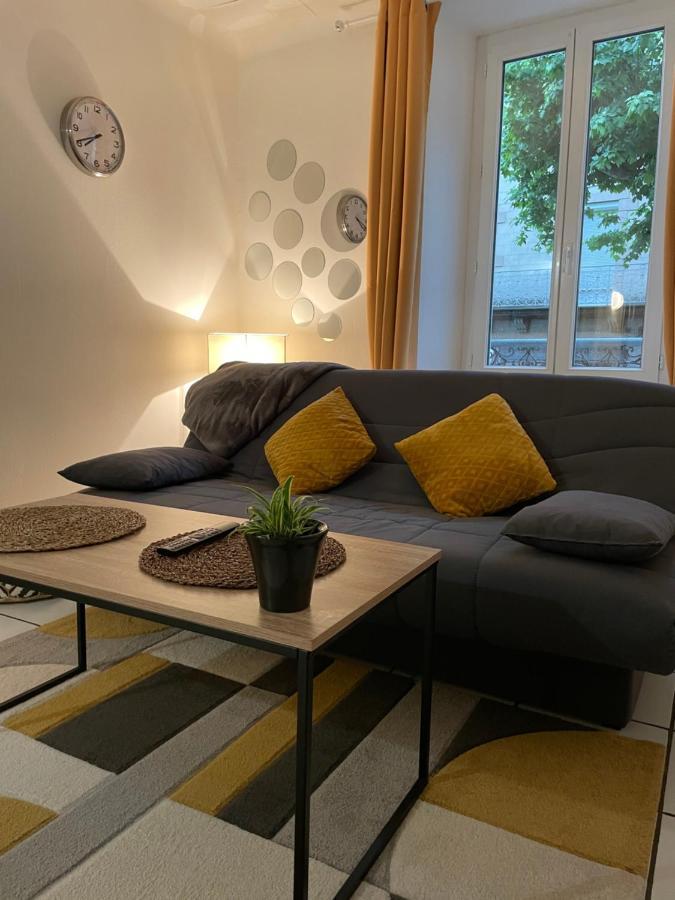 T2 Plein Centre Au 1Er Etage Avec Parking Prive Apartment มีโญ ภายนอก รูปภาพ
