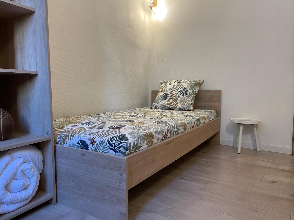 T2 Plein Centre Au 1Er Etage Avec Parking Prive Apartment มีโญ ภายนอก รูปภาพ