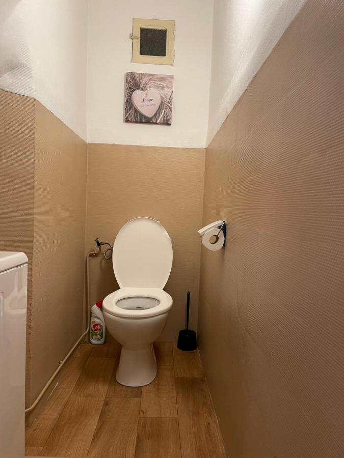 T2 Plein Centre Au 1Er Etage Avec Parking Prive Apartment มีโญ ภายนอก รูปภาพ